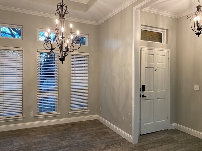 Foto del edificio - 4618 Bishops Castle Dr