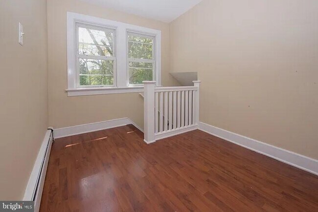 Foto del edificio - 51 Hillman Ave