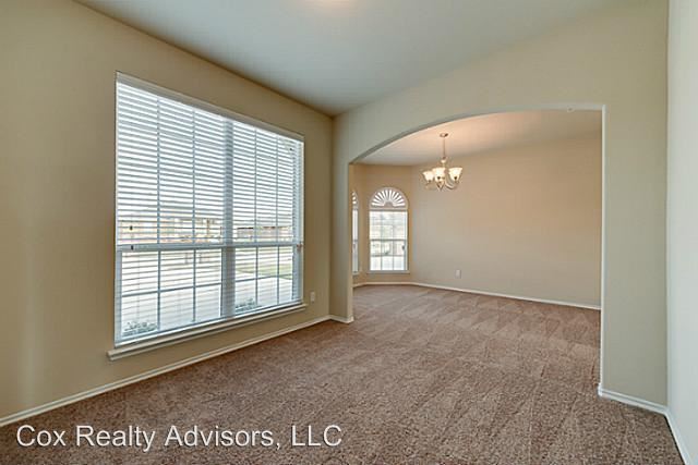 Foto del edificio - 1265 Waters Edge Dr