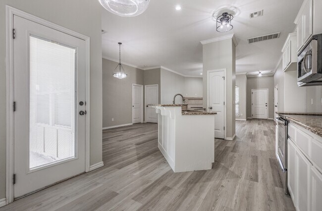 Foto del edificio - 6528 NW 163rd Terrace