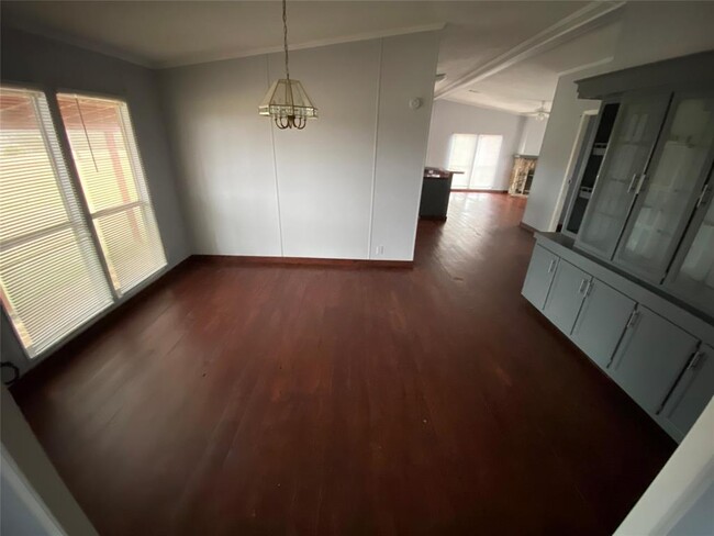 Foto del edificio - 1076 P R 7705