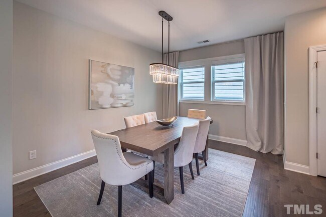 Foto del edificio - 398 Beacon Ridge Blvd