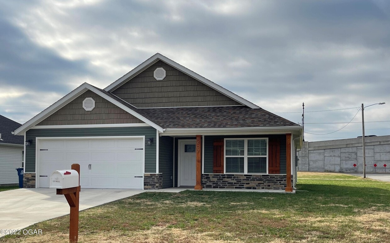 1402 E 19th St, Joplin, MO 64804 Condo for Rent in Joplin, MO