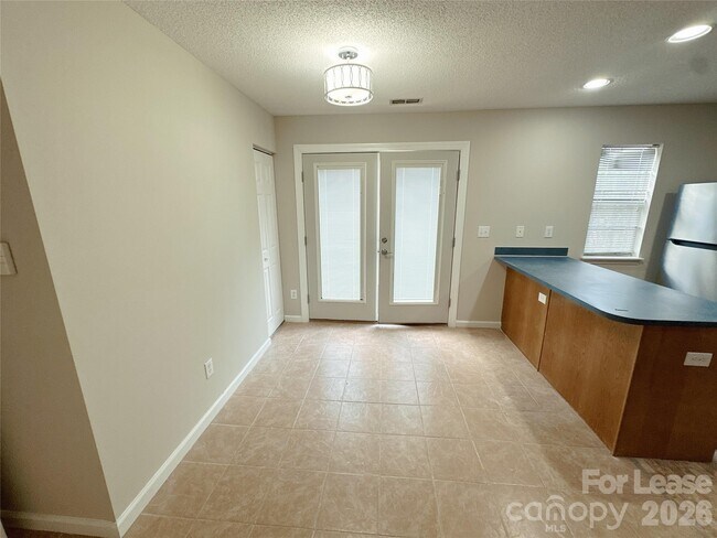 Foto del edificio - 5745 Prescott Ct