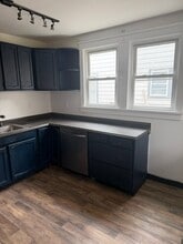Building Photo - 441 Nichols St