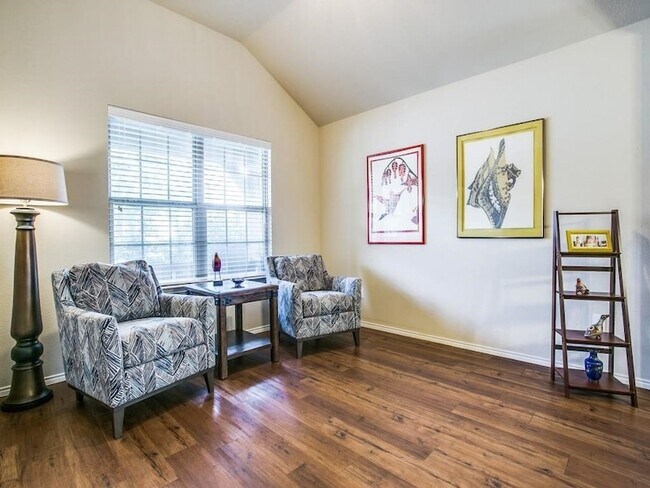 Foto del edificio - 10333 Bradshaw Dr