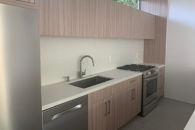 Building Photo - 527 S Westgate Ave