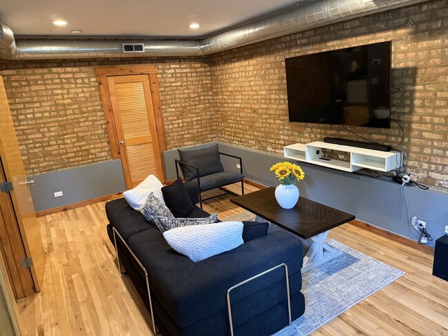 Foto del edificio - 4104 N Mozart St