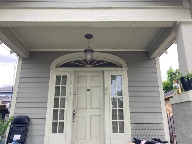 Foto del edificio - 3511 Frenchmen St