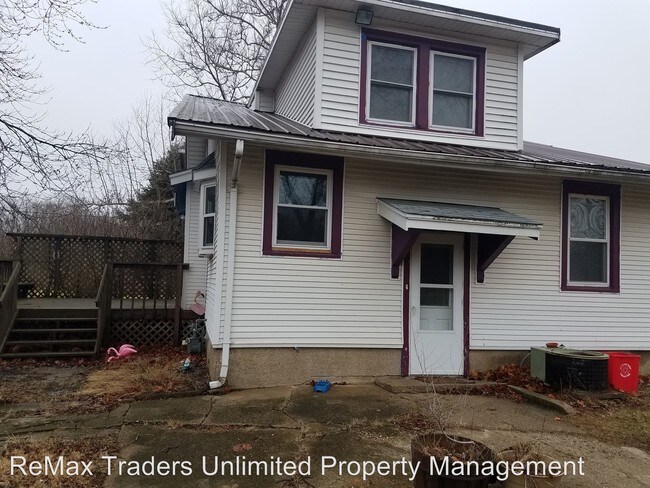 Building Photo - 4 br, 1.5 bath House - 1011 Springfield Rd.