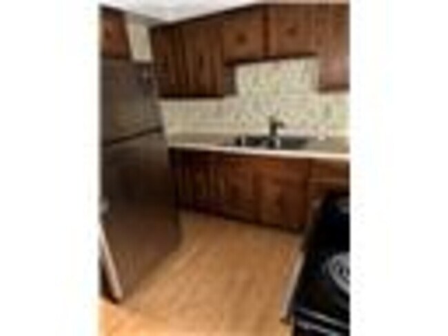 Building Photo - 138B Green Manor Dr