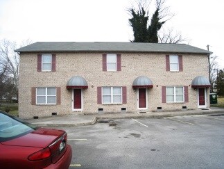 Building Photo - 119 E Inskip Dr