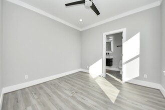 Building Photo - 604 W 28th St