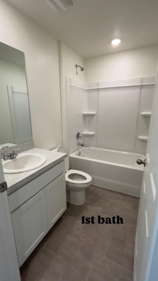 Foto del edificio - 414 NW 12th St