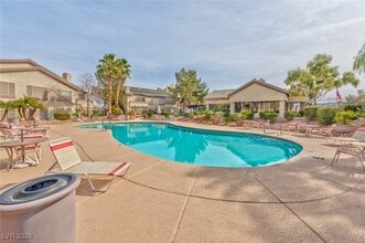 Building Photo - 5710 E Tropicana Ave