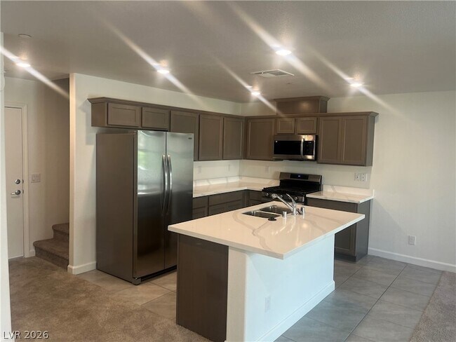 Foto del edificio - 3610 Tripoli Cv Ave