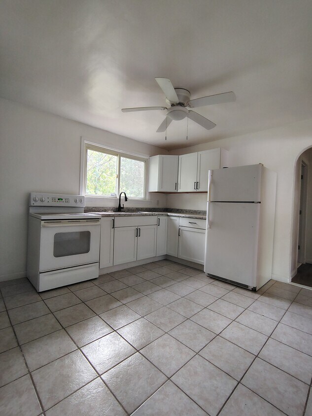 Foto principal - 708 Concord Ave
