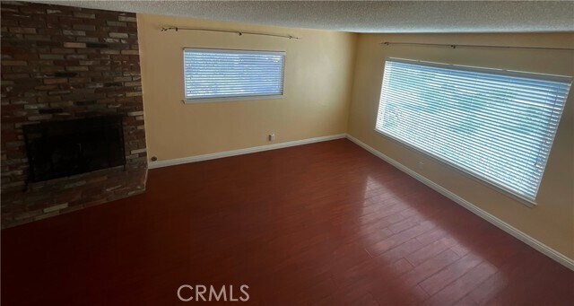 Building Photo - 945 Emerson Pl