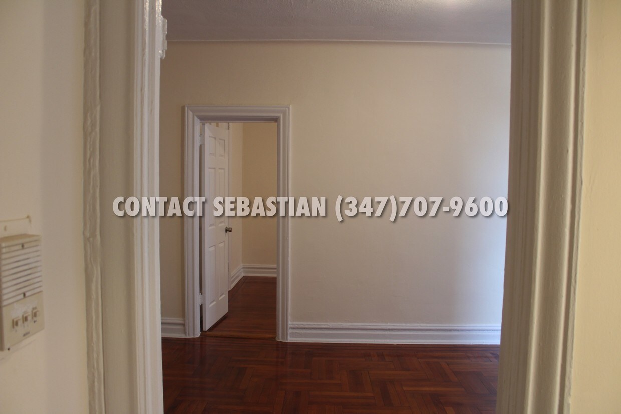 Primary Photo - 71-40 112th St
