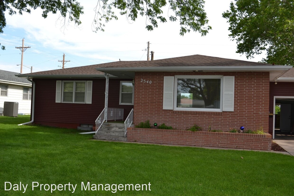 Primary Photo - 3 br, 2 bath House - 2540 LaMar Ave
