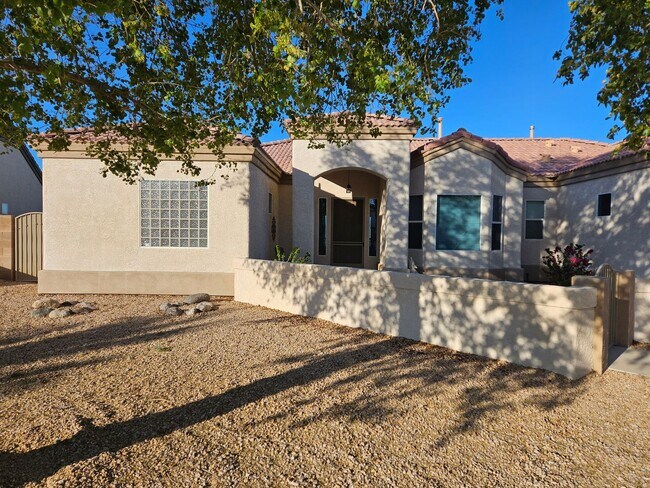 Foto del edificio - 55+ Community Short Term Rental Fox Creek