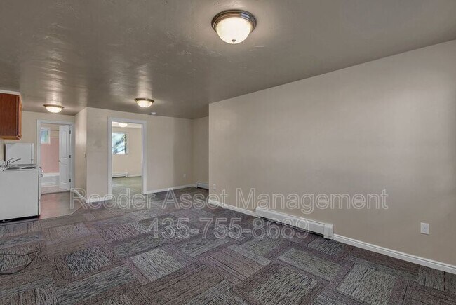 Building Photo - 55 E 500 N