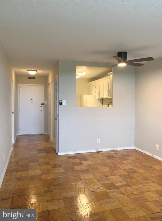 2030 N Adams St Unit 1205, Arlington, VA 22201 Room for Rent in