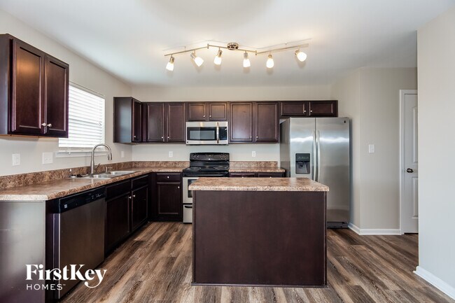 Foto del edificio - 1831 Eastway Dr