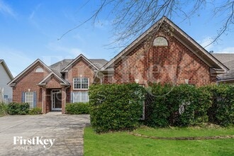 Building Photo - 1011 Alden Glen Dr