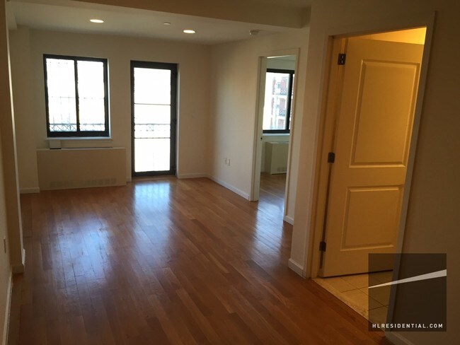 Foto del edificio - 3110 23rd St