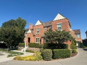 Building Photo - 3568 Troy Dalton St