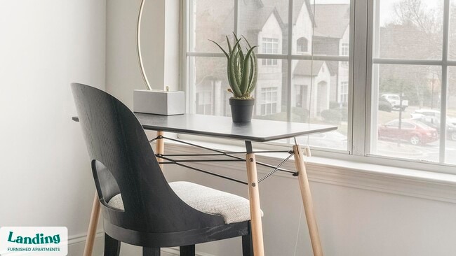 Building Photo - 100 Crossing Blvd