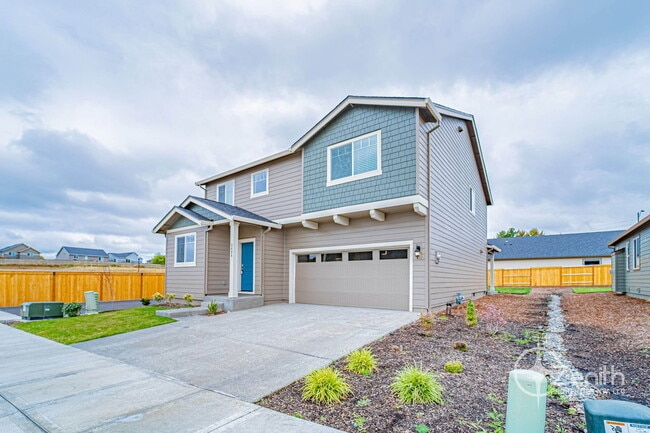 Building Photo - 2608 S White Salmon Dr