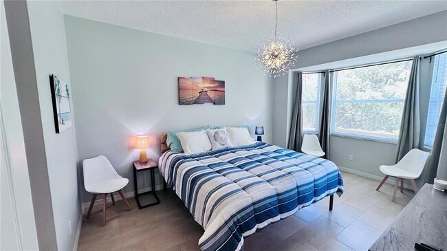 Foto del edificio - 4640 Tower Hill Ln