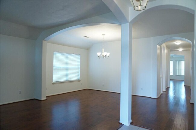 Foto del edificio - 2310 Oxford Point Ln
