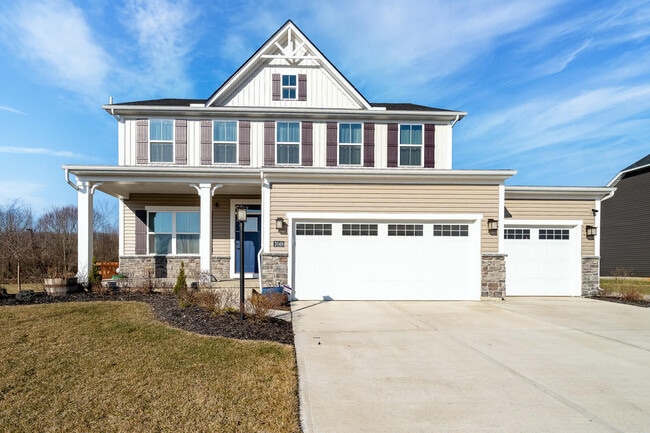 Building Photo - 2049 Creswell Dr