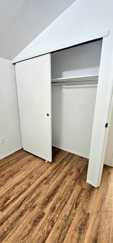 Building Photo - 3607 Pratt Ave