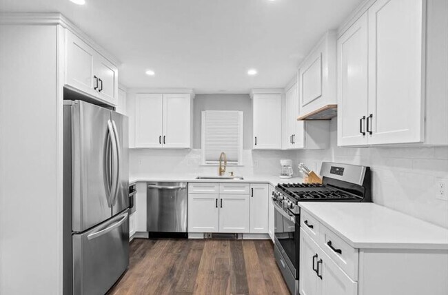 Foto del edificio - 306 Plantation St