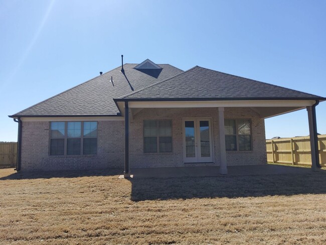 Building Photo - New Build in Oakland, TN!