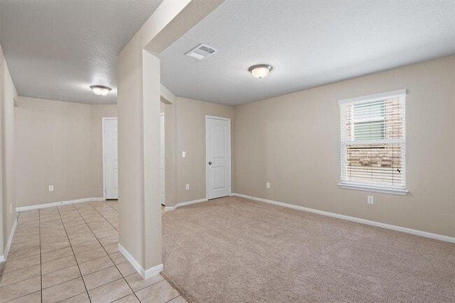 Building Photo - 5905 Montrelia Dr