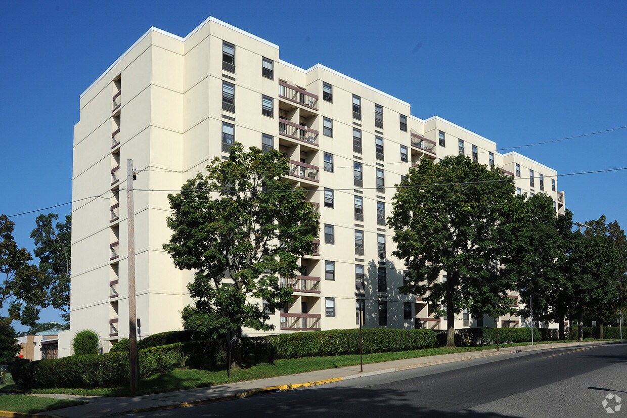 Building Photo - Eleanor Levovitz Sr. Apartments