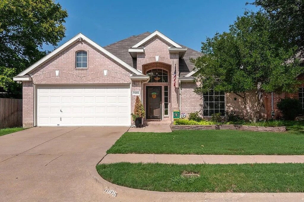 Foto principal - 7005 Warm Springs Trail