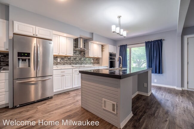 Building Photo - 4 br, 3 bath House - 177 S 61st Street
