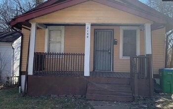 Building Photo - 2140 Rosebud Ave