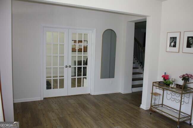 Foto del edificio - 3520 Pickens Lndg Dr