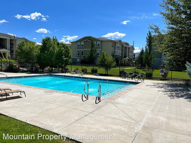 Building Photo - 3 br, 2 bath House - 1043 South 500 East, ...