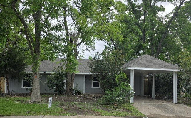 Building Photo - 3914 Southlawn St