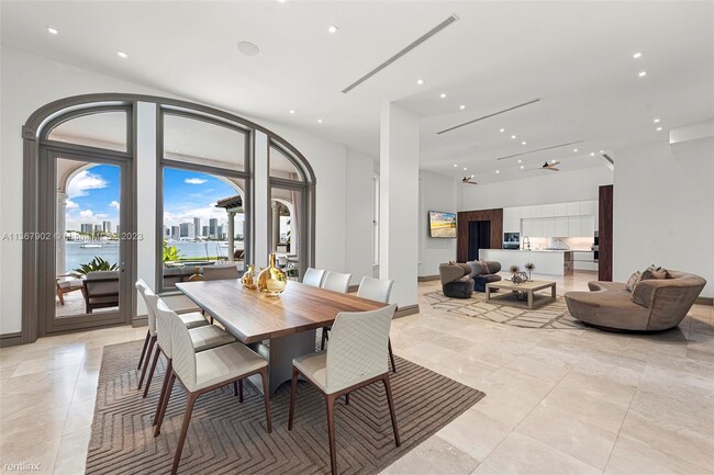 Foto del edificio - 5 br, 5.5 bath House - 432 S Hibiscus Dr