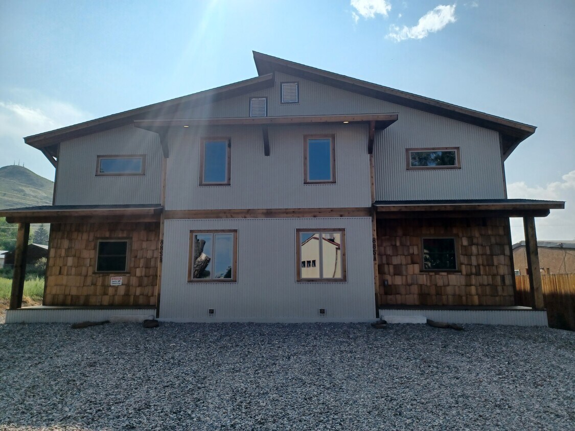 Foto principal - 885 Oak St