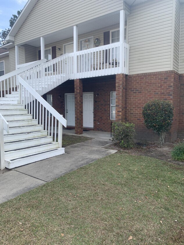 207 Magnolia Ln, Hinesville, GA 31313 House Rental in Hinesville, GA